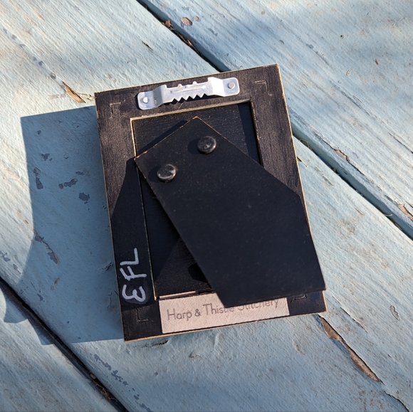 Cute avocado fiber art by Harp & Thistle Stitchery - Picture 5 of 7